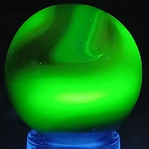 Large UV-Reactive Jabo Swirl Marble .72 Inches Near-Mint Condition  - Picture 1 of 15