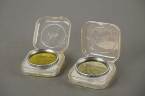 Leica Leitz yellow filters, 0 and 1, E39 39mm screw-in filters, cased, lot of 2x - Picture 1 of 5