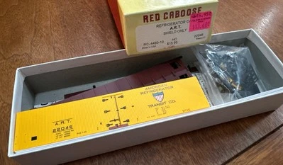 Red Caboose HO Kit RC-4450-10 Refrigerator Car A. R. T. Shield Only 22046 NIB NY - Image 1 of 4