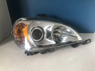 02-05 Faro halógeno pasajero derecho mercedes-benz ml320 ml350 ml450 ml550  Foto 1 de 4