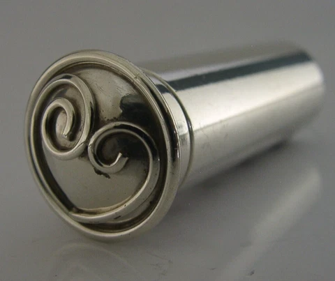 BEAUTIFUL STERLING SILVER LOVE HEART BOX TUBE LONDON 1998 MODERNIST 29g Cover