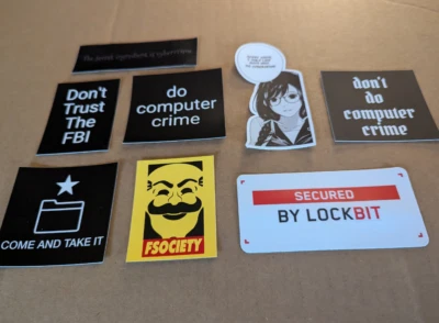 Paquete de 8 pegatinas Hacker - Perfecto para cualquier persona que esté interesada en la ciberseguridad Foto 1 de 4