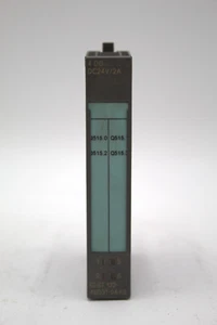 Siemens 6ES7 132-4BD31-0AA0 Simatic S7 Output Module 6ES7132-4BD31-0AA0 - Picture 1 of 3