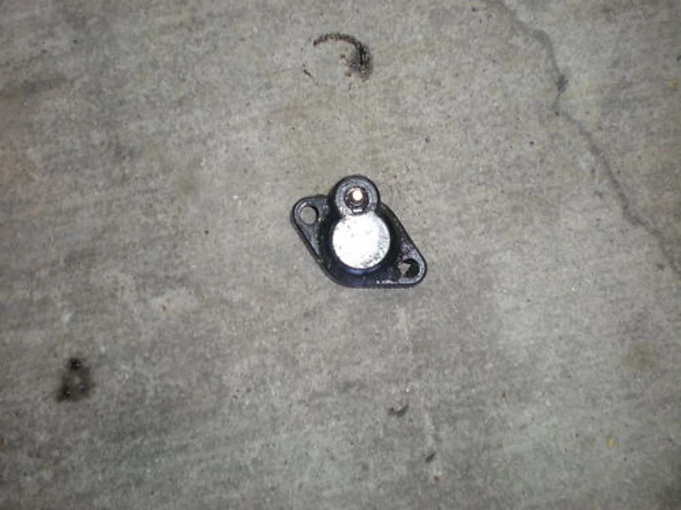 Tapa de interruptor de motor Kawasaki KE 100 B KE100 1993 Foto 1 de 1