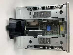 Contrôleur de filer Netapp 111-01209 pour FAS8040 vt - Photo 1/3