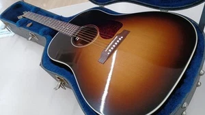 GIBSON acoustic guitar J-45 - Picture 1 of 13
