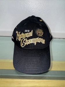 Cappello nero spogliatoio LSU Tigers Nike Campioni Nazionali di calcio 2019 - Foto 1 di 7
