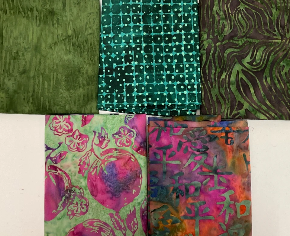 FAT QUARTER BUNDLE OF 5 - FQ1538 - BATIK - Image 1 of 1