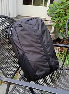 Sac à dos noir Incase Allroute Daypack - Photo 1/13