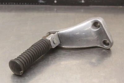 Kawasaki Vulcan 88 VN1500A 1994 reposapiés trasero izquierdo pasajero clavija paso H122 Foto 1 de 4