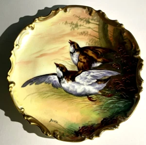 CORONETTA, LIMOGES, FRANCIA - PIATTO UCCELLINI VOLANTI FIRMATO DALL'ARTISTA "DUVAL" - Foto 1 di 10