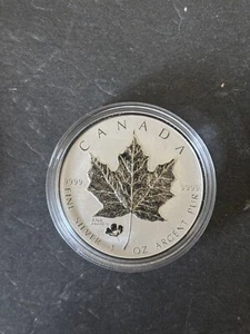 2016 Canada $5 1oz ANA Poppy Privy Mark Silver Maple Leaf Bullion coin - Picture 1 of 3