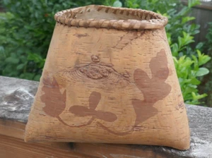 Antique Native Birch Bark Basket - Oakleaf & Star Design - Picture 1 of 15