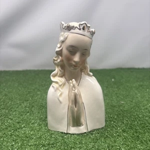Vintage Wales Porcelain Crowned Mary Praying Figurine EC! - Picture 1 of 5