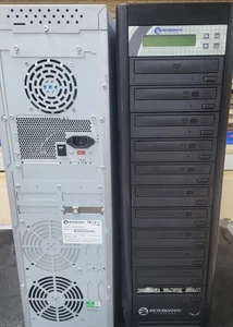 Microboards QD-DVD-1210 QD Series CD/DVD 10-Bay Disc Duplicator - Bild 1 von 4
