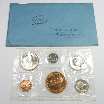 1972 D Denver Souvenir 5 Coin Mint Set #55035M - Image 1 of 4
