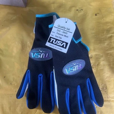 Guantes de buceo Tusa medianos nuevos con etiquetas malla de poliéster agarre seguro palma Foto 1 de 4