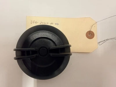 Tapa de combustible del tanque de gasolina YAMAHA GENUINO OEM Grizzly 550 07-15 700 3b4-24610-10-00 NUEVO Foto 1 de 3