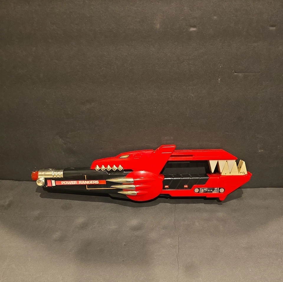 Винтажный бластер-пистолет 90-х Bandai Power Rangers с красным лезвием 1991 НЕ ТЕСТИРОВАЛСЯ - Изображение 1 из 4