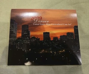 2009 United States Mint Uncirculated Coin Set Denver Philadelphia #S05 - Picture 1 of 3