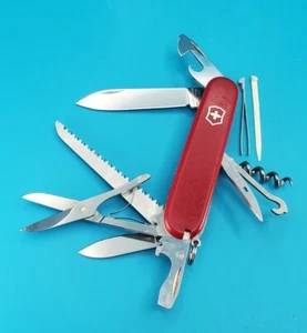 Red Victorinox Swiss Army Huntsman Knife! COMPLETE! - Picture 1 of 8