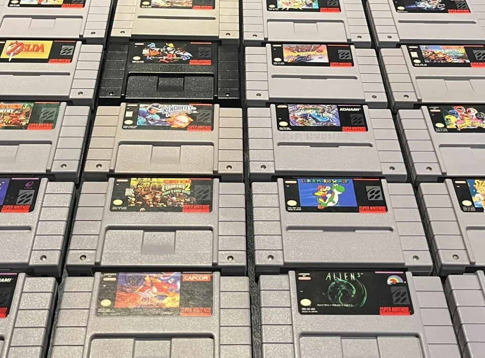 SNES AUTHENTIC SUPER NINTENDO GAME CARTRIDGES Foto 1 de 1