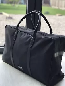 🙂 🙂 🙂 Hugo Boss Herren Wochenende Holdall Sport Fitnessstudio Reisetasche schwarz NEU 🙂! - Bild 1 von 5