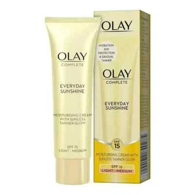 Olay Complete Everyday Sunshine Moisturiser Cream Sunless Tanner SPF15 50ml - Image 1 of 3