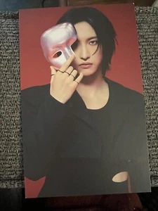 Postal Oficial Auténtica ATEEZ SEONGHWA HORA DORADA: Parte 2 - Imagen 1 de 2