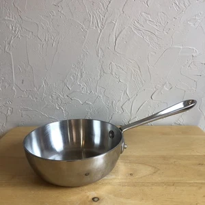 All-Clad Stainless Steel 2-qt Saucepan 6. 1/2" Diameter SMALL DENTS - Picture 1 of 9