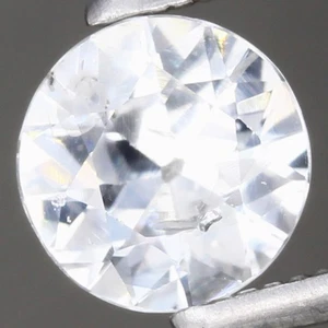 Zafiro blanco térmico natural corte brillante redondo de 0,77 quilates 5,5 mm Madagascar - Imagen 1 de 4