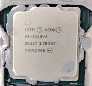 Intel Xeon E3-1240 v6 4-Core 3.70GHz Server CPU Processor 8MB SR327 - Picture 1 of 1