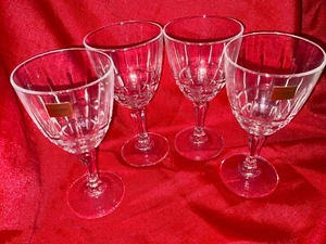 Luminarc Cristal D'Arques-Durand Diamant Weingläser 6" 4er Set - Bild 1 von 5