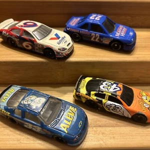 Lot Of 4 Diecast Cars, NASCAR, Maxwell House, Cheerios, Aleve, Valvoline - Picture 1 of 4