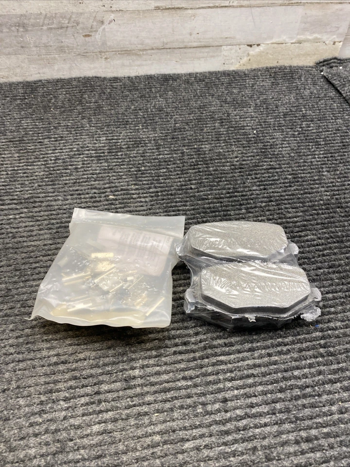 Juego de pastillas de freno de disco de cerámica Wagner QC1719 ThermoQuiet Foto 1 de 4