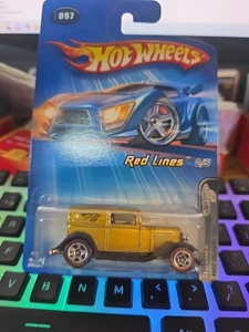 NEW 2005 Hot Wheels 1932 FORD DELIVERY Red Lines #2/5 Collector 097* - Picture 1 of 2