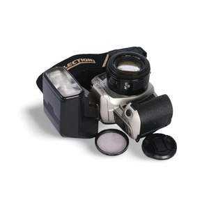 Película Minolta Alpha Sweet AF 35 mm SLR c/w lente AF 50/1,4 STD y kit de flash 3200i - Imagen 1 de 12