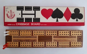 Vintage F.C. Cribbage Board and Pegs - Made in Hong Kong - Inlaid Wood - Box - Picture 1 of 8