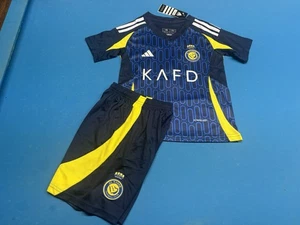 NWT Youth Size 18 Cristiano Ronaldo Al Nassr Away #7 Jersey - Picture 1 of 7