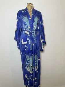 Japanese Kimono Robe Silk Sz. S/M - Picture 1 of 7