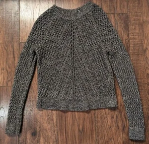 Suéter Pullover Mediano Lucky Brand Para Mujer Gris Plateado Tejido con Cable/Abierto - Imagen 1 de 17
