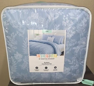 EVERYDAY Martha Stewart 8p KING Set Floral Comforter,Shams,Pillow,Checked Sheets - Picture 1 of 5