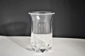 VINTAGE SKANDINAVISCHE KLARE KRISTALLGLASVASE SIGNIERT 6 1/4" HOCH - Bild 1 von 4