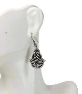 Pendientes colgantes de filigrana de pergamino tribal nudo elemento esmeralda celta Ebros - Imagen 1 de 9