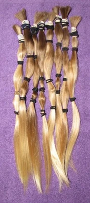 CABELLO HUMANO (8) RUBIO MEZCLA COLAS DE CABALLO DE UNA MUJER CORTE DE PELO MUÑECA RENACIDA SH32 Foto 1 de 4