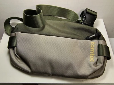 Bandolera Tomtoc Explorer T-21 S Verde Oliva 4L Compacta EDC Minimalista Foto 1 de 4