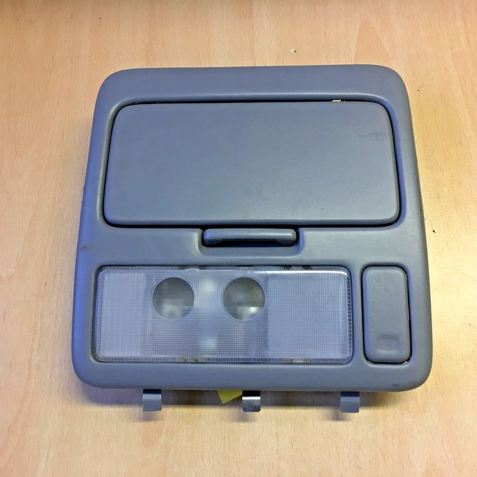 TOYOTA RAV-4 D-4D, 2002  INTERIOR LIGHT WITH SPECTACLE COMPARTMENT - Image 1 of 1