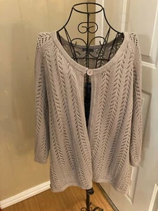 Essentials (26/28W) cable knit sweater w/ 3/4 sleeves & one button on front. - Picture 1 of 3