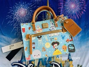 2021 Disney Dooney & Bourke Jerrod Maruyama A Walk In The Park Crossbody Purse - Picture 1 of 5
