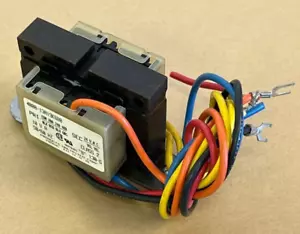 TRANSFORMADOR DE HORNO ILIMITADO PRODUCTOS 4000-13A19K680 PRI 208 240 480, SEC 24VAC - Imagen 1 de 7